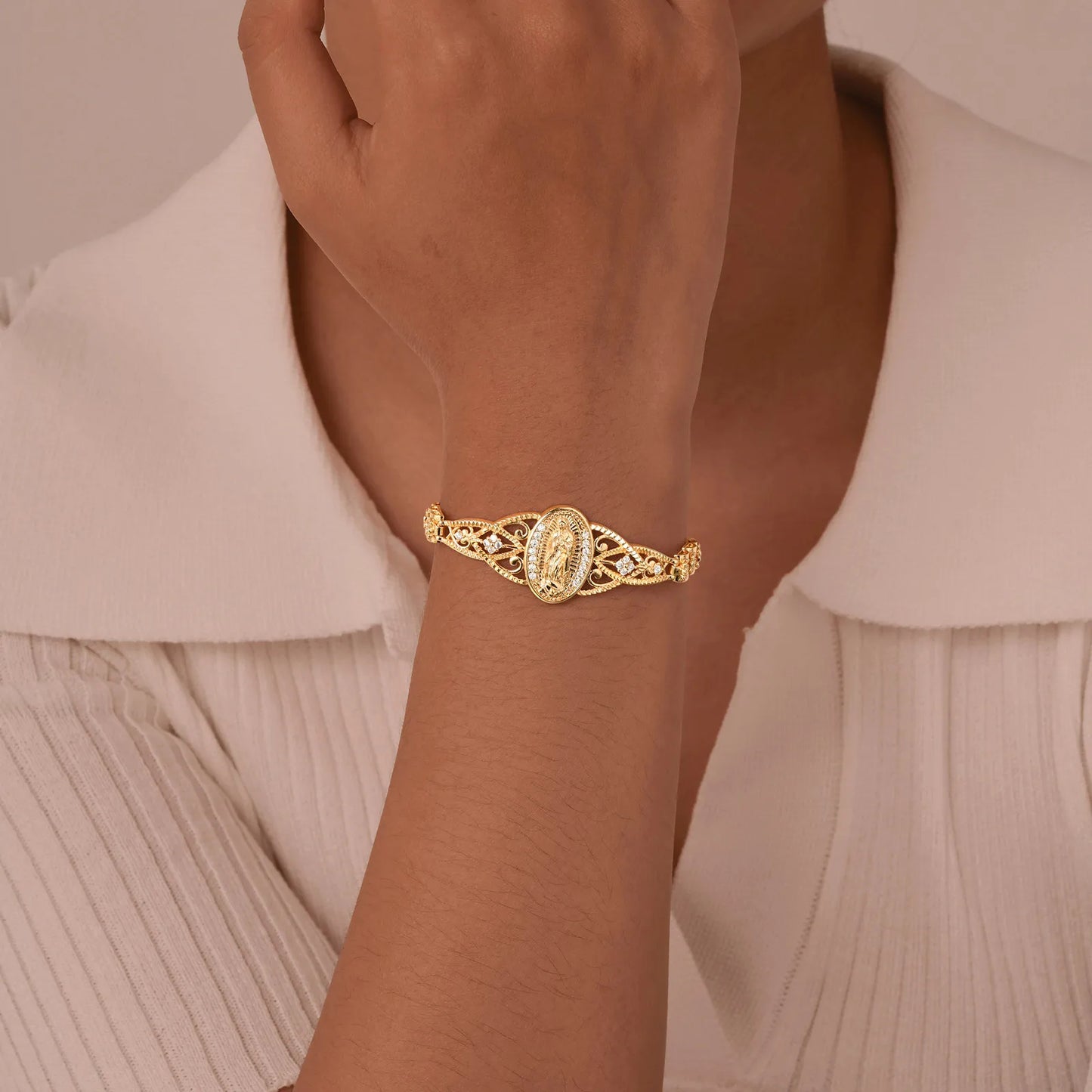 Pulsera de la Virgen de Guadalupe Con Piedras de Circonita