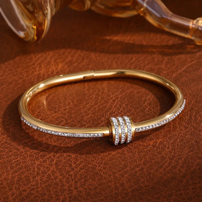 Juego de 4 Pulseras de Lujo Chapadas En Oro