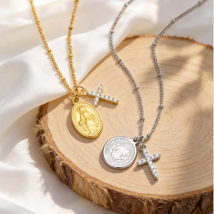 Collar Con Medalla Milagrosa y Cruz