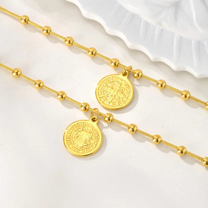 Pulsera Con Medalla de San Benito Chapada en Oro