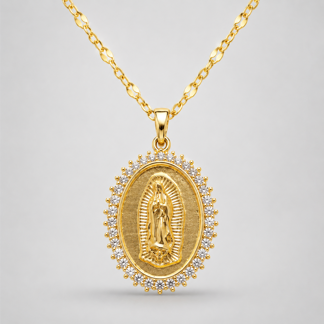 Collar de La Virgen de Guadalupe Chapado en Oro