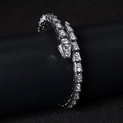 Magnífica Pulsera de Serpiente Con Incrustaciones de Piedras