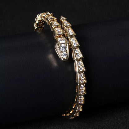 Magnífica Pulsera de Serpiente Con Incrustaciones de Piedras