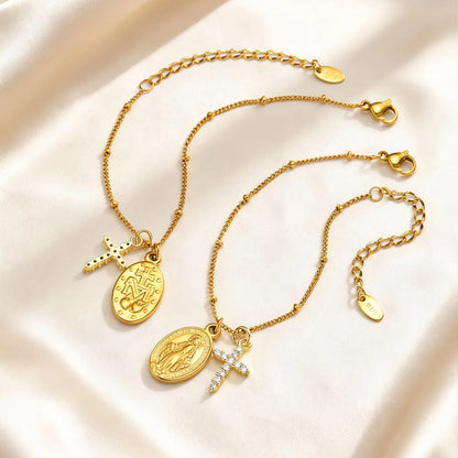 Pulsera con una medalla de la Virgen María