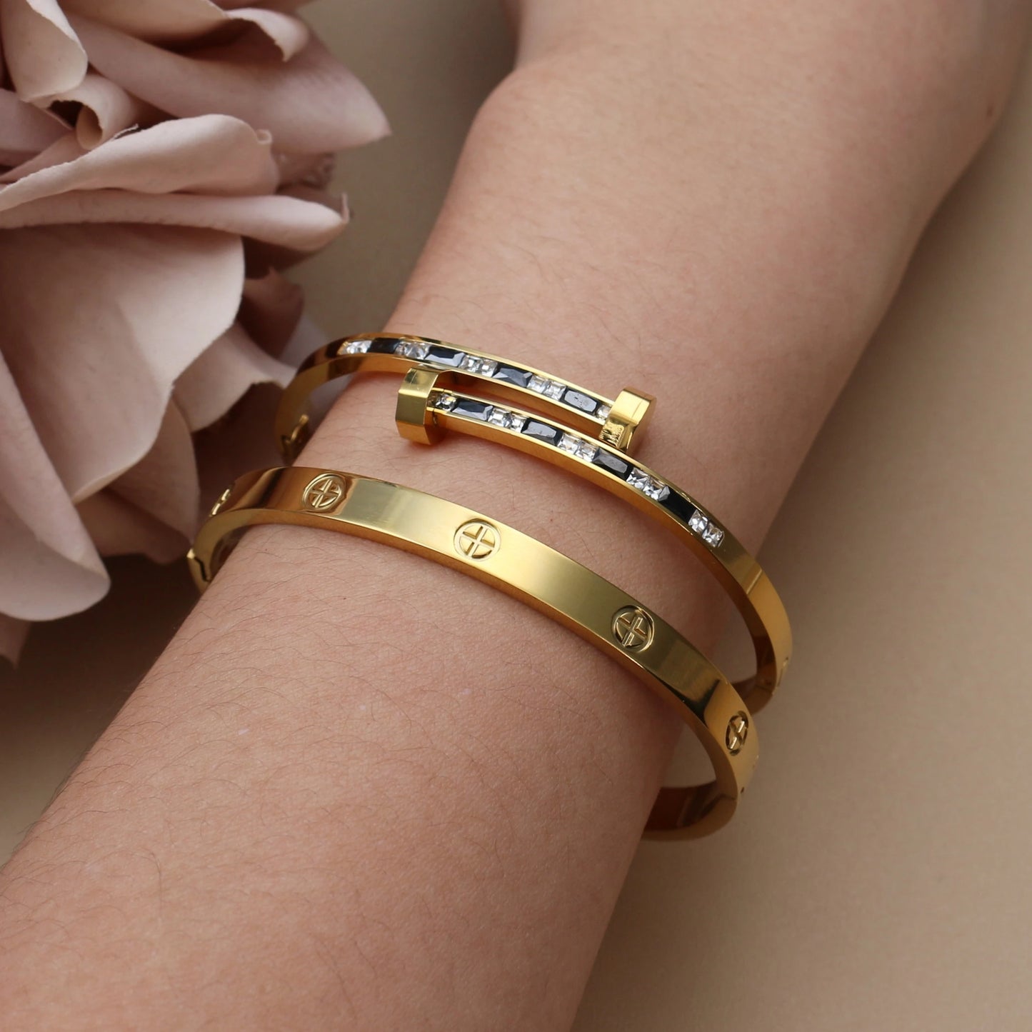 Pulsera Doble Con Circonitas Cúbicas