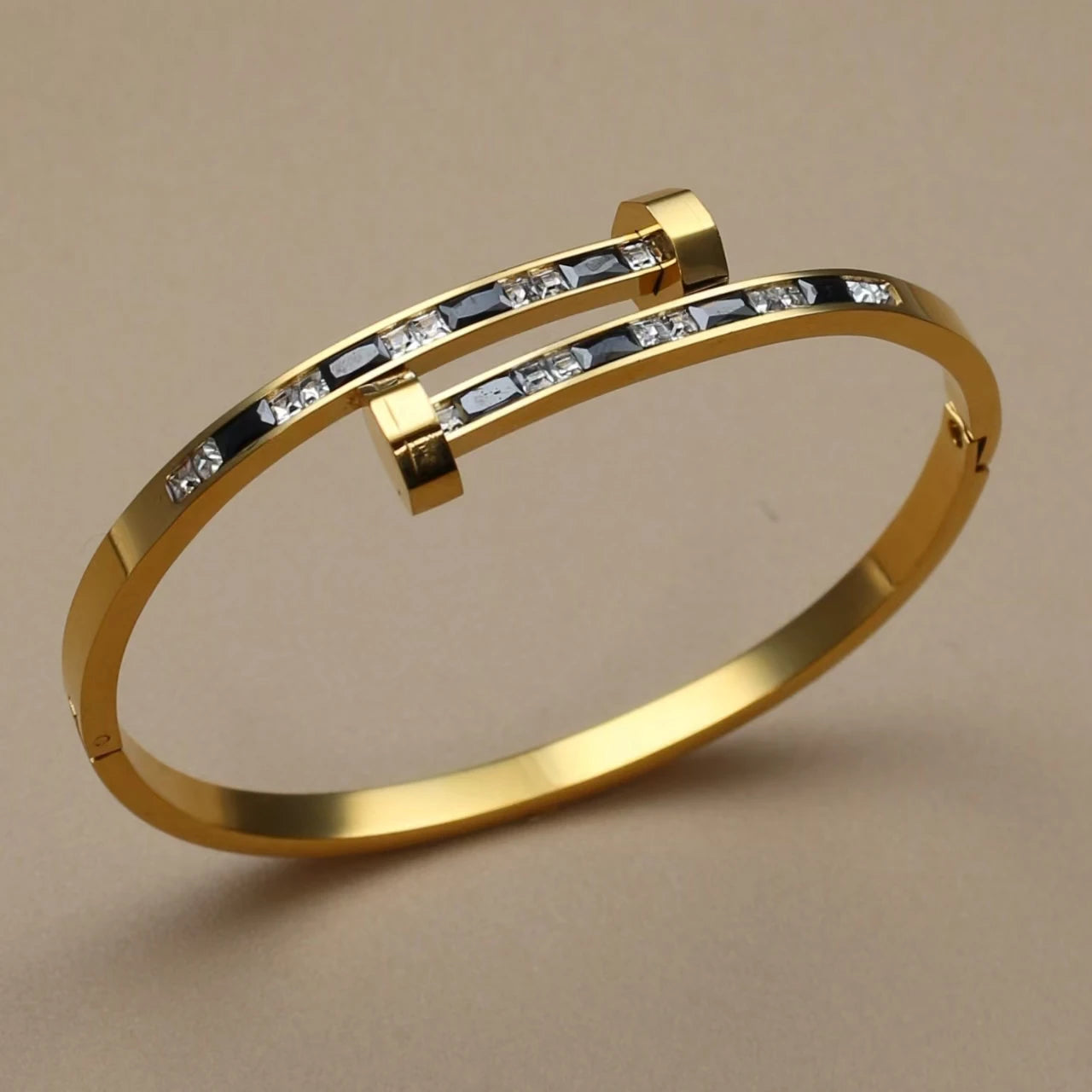 Pulsera Doble Con Circonitas Cúbicas