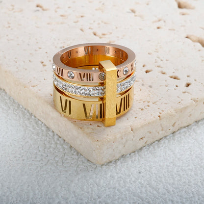 Anillo de Triple Banda Con Números Romanos Chapado en Oro
