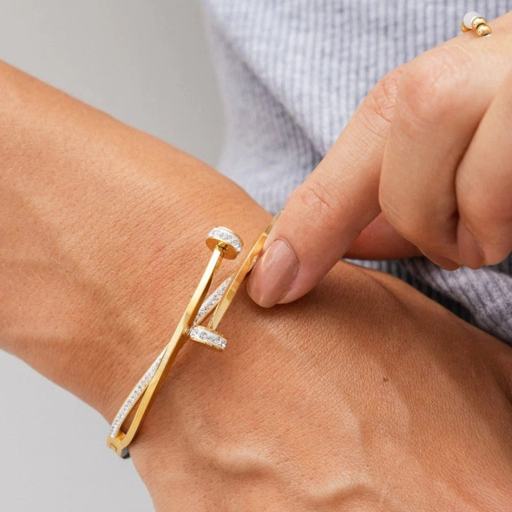 Pulsera de Uñas con Circonitas Chapadas en Oro