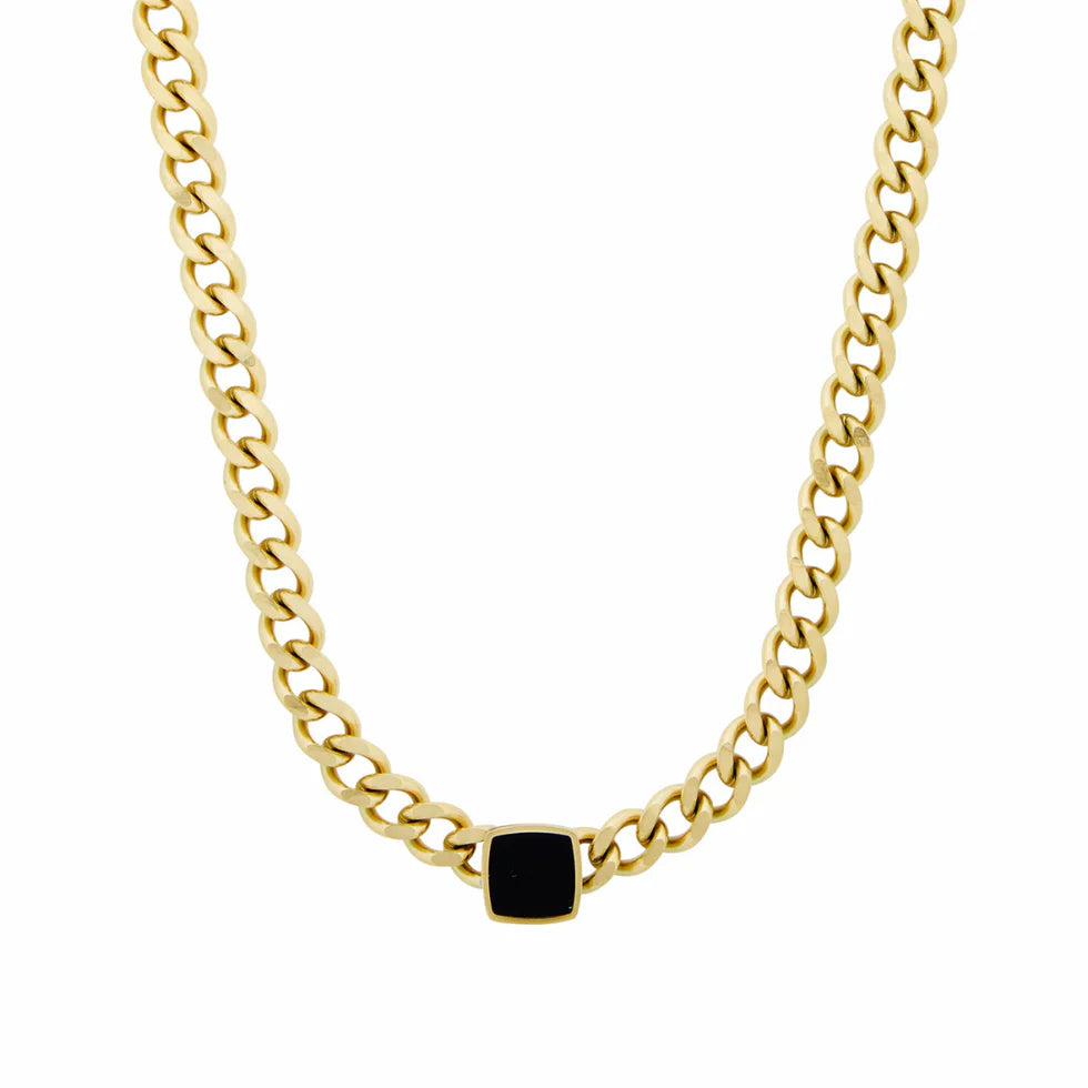 Collar Chapado en Oro Con Una Piedra Cuadrada de ónix