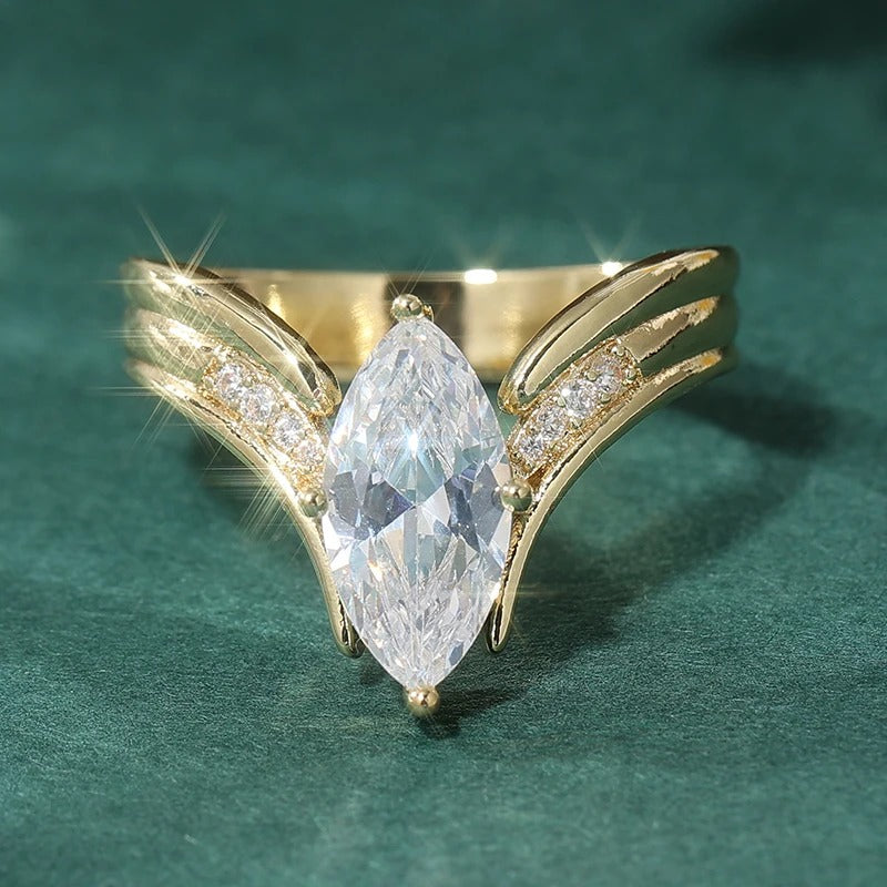 Anillo Bañado en Oro Elizabeth