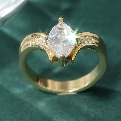 Anillo Bañado en Oro Elizabeth