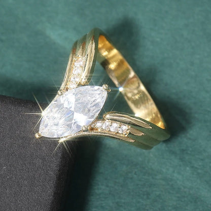 Anillo Bañado en Oro Elizabeth