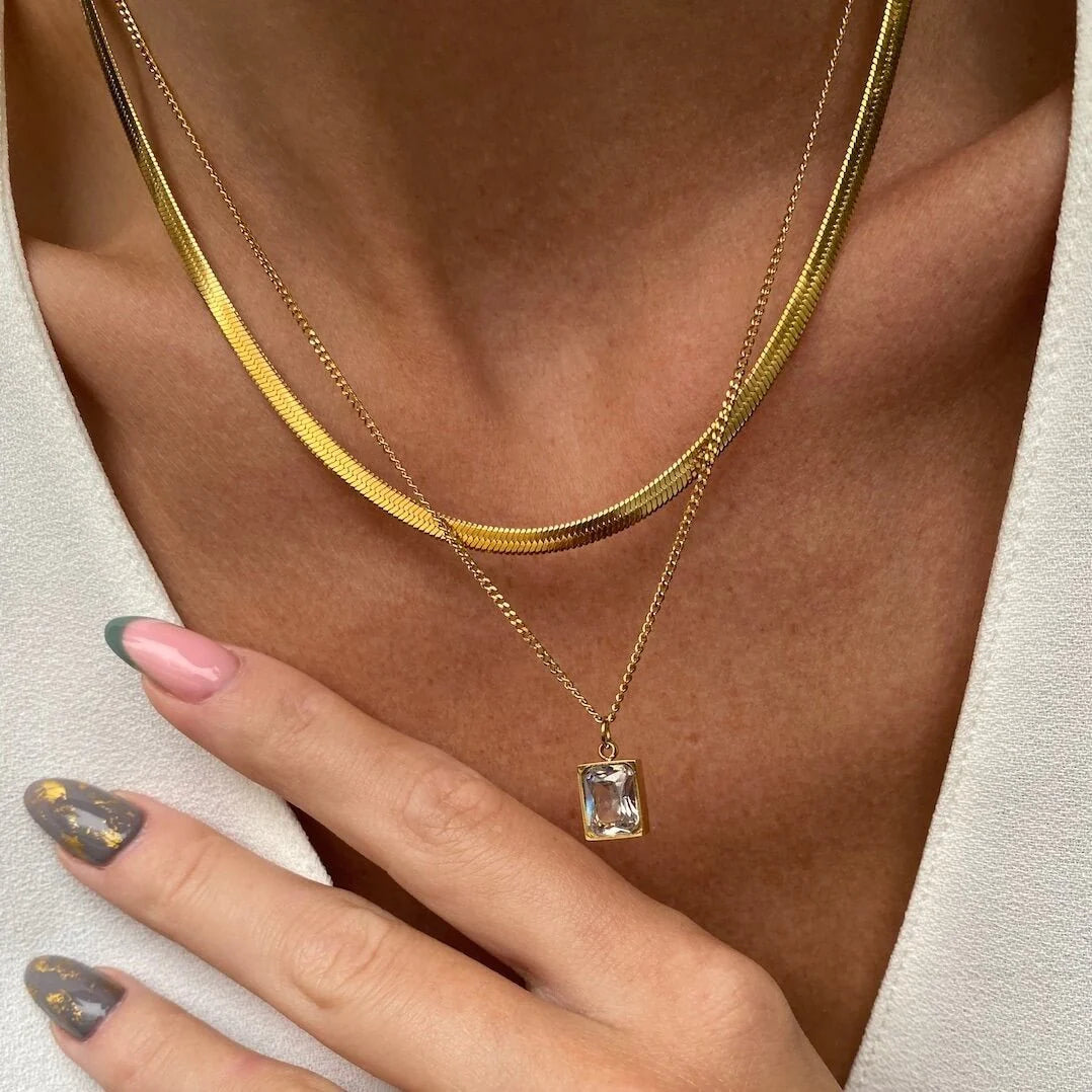 Conjunto de Collar Chapado En Oro de París