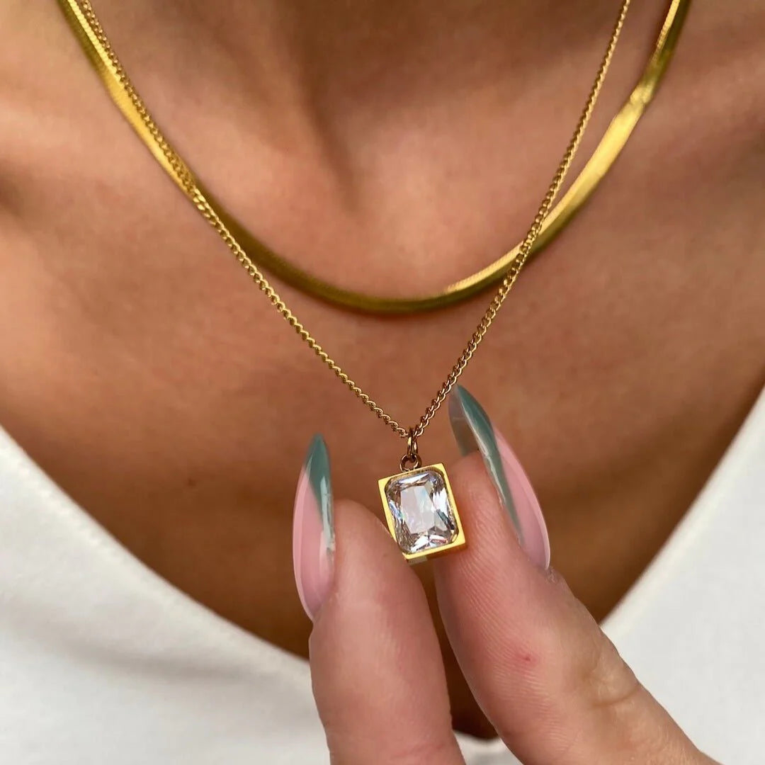 Conjunto de Collar Chapado En Oro de París