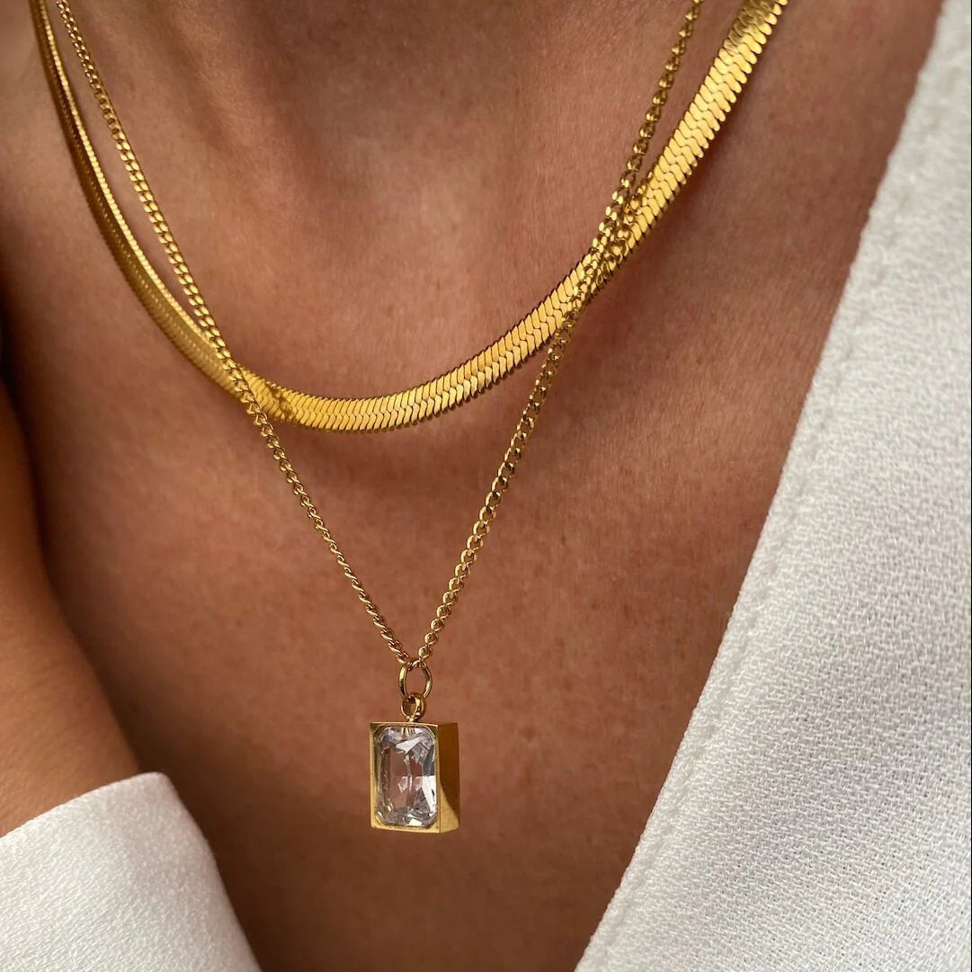 Conjunto de Collar Chapado En Oro de París