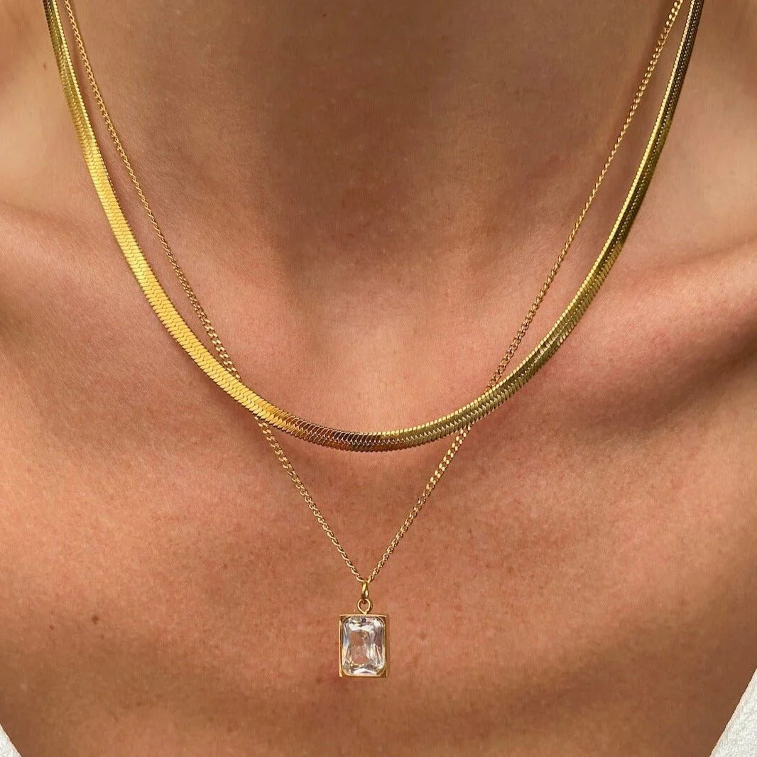 Conjunto de Collar Chapado En Oro de París